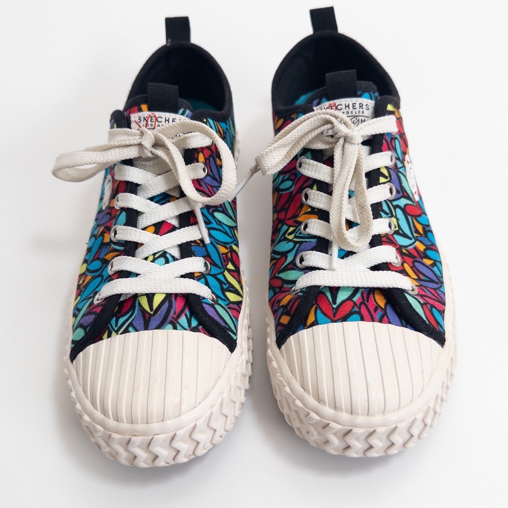 Skechers Colorful Heart-Print Low-Top Sneakers - Blue, Red, Purple - Picture 5 of 16